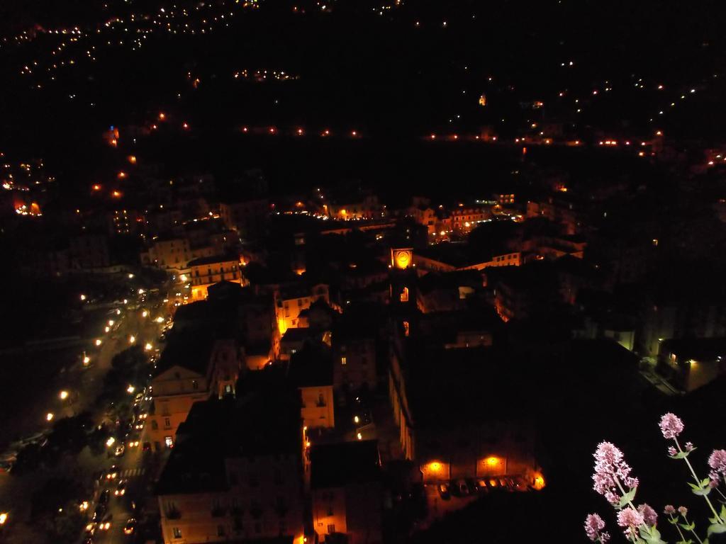 Casa Vacanze Nonno Aldo Minori Exteriér fotografie