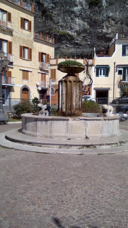 Casa Vacanze Nonno Aldo Minori Exteriér fotografie